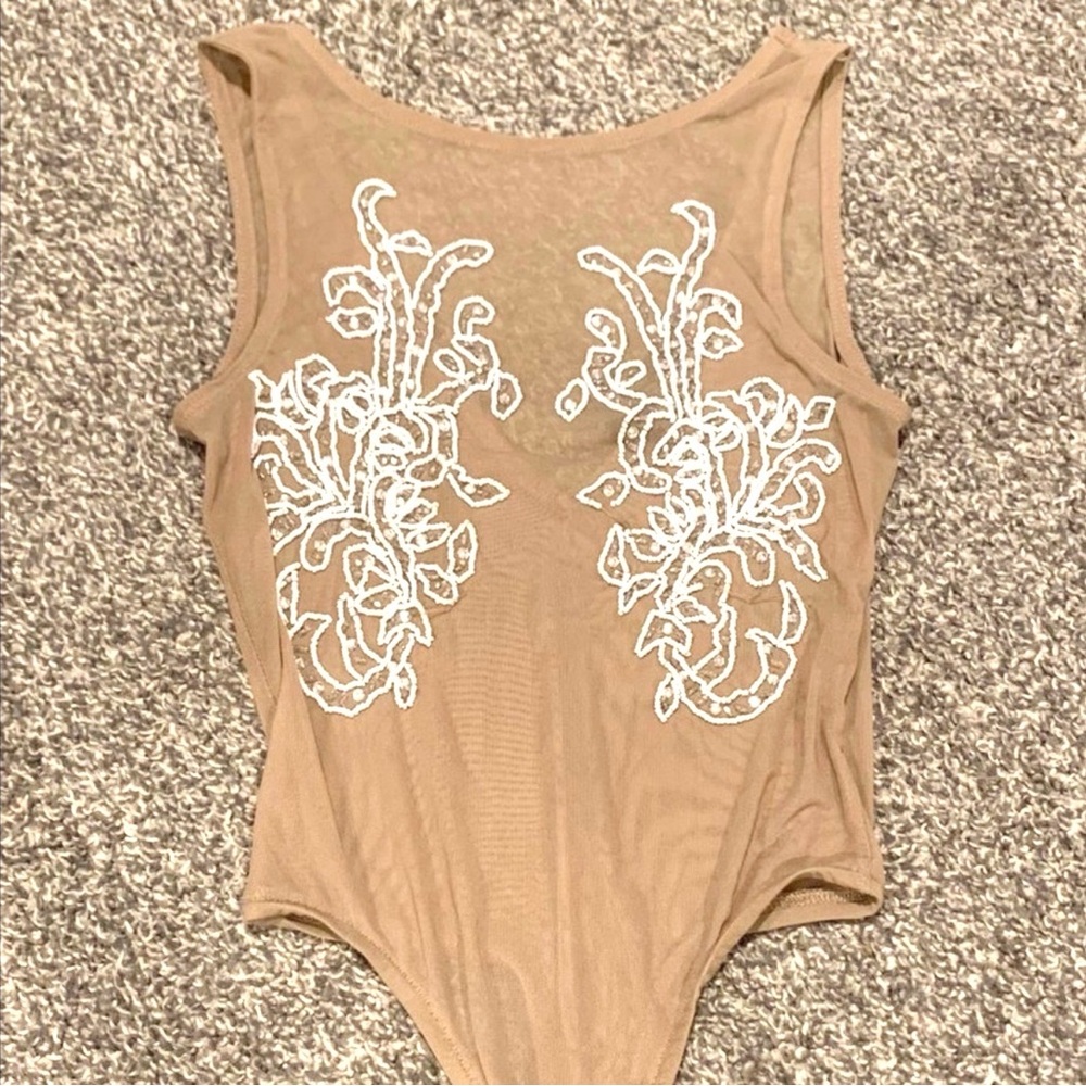 Windsor Nude Beaded Mesh Bodysuit - Picture 5 of 8